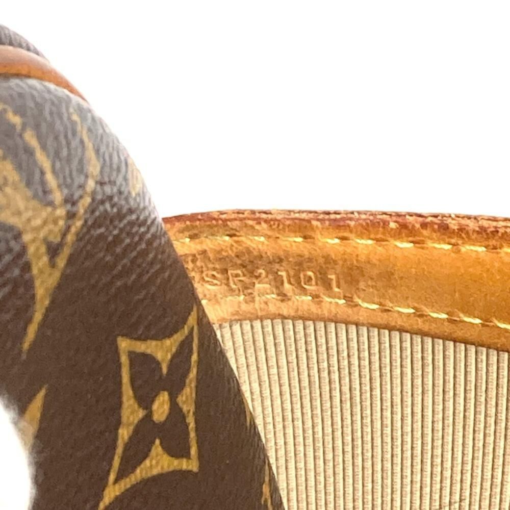 Louis Vuitton Reporter