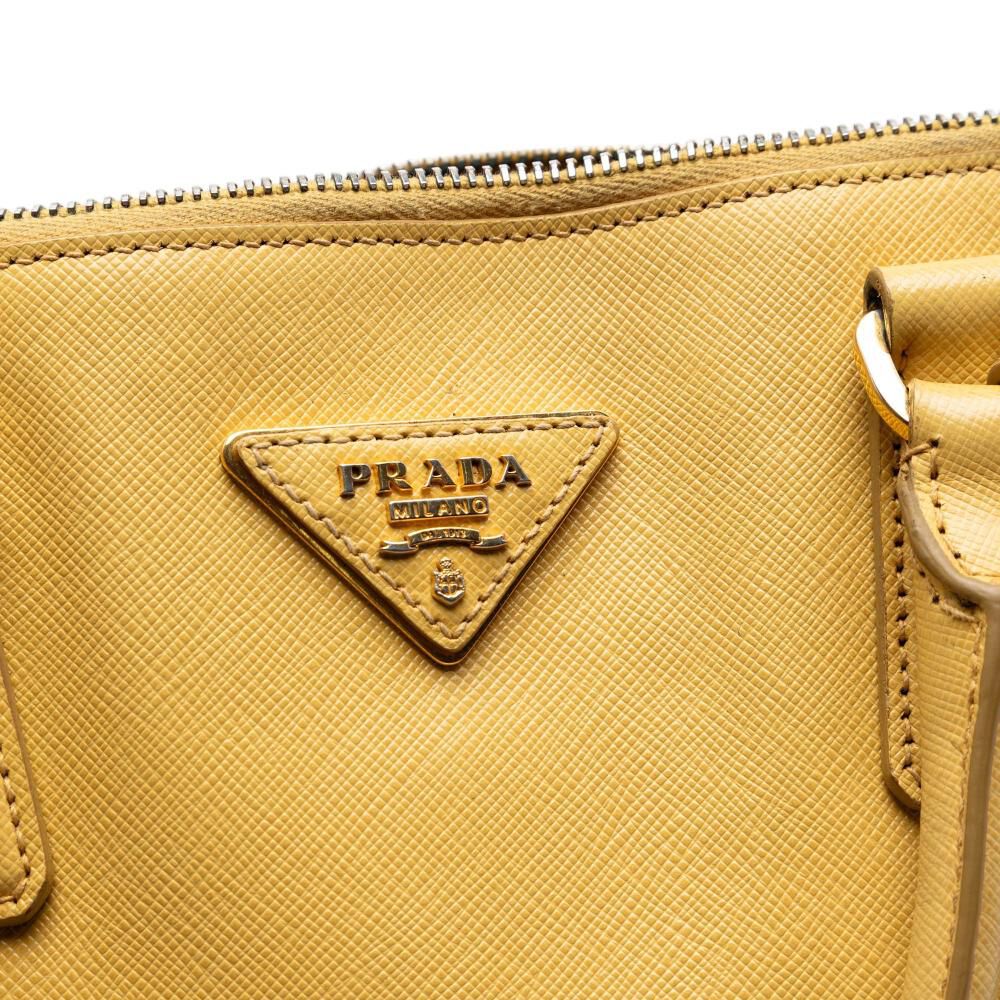 Prada Promenade