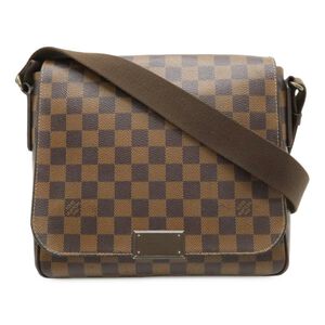 Louis Vuitton District