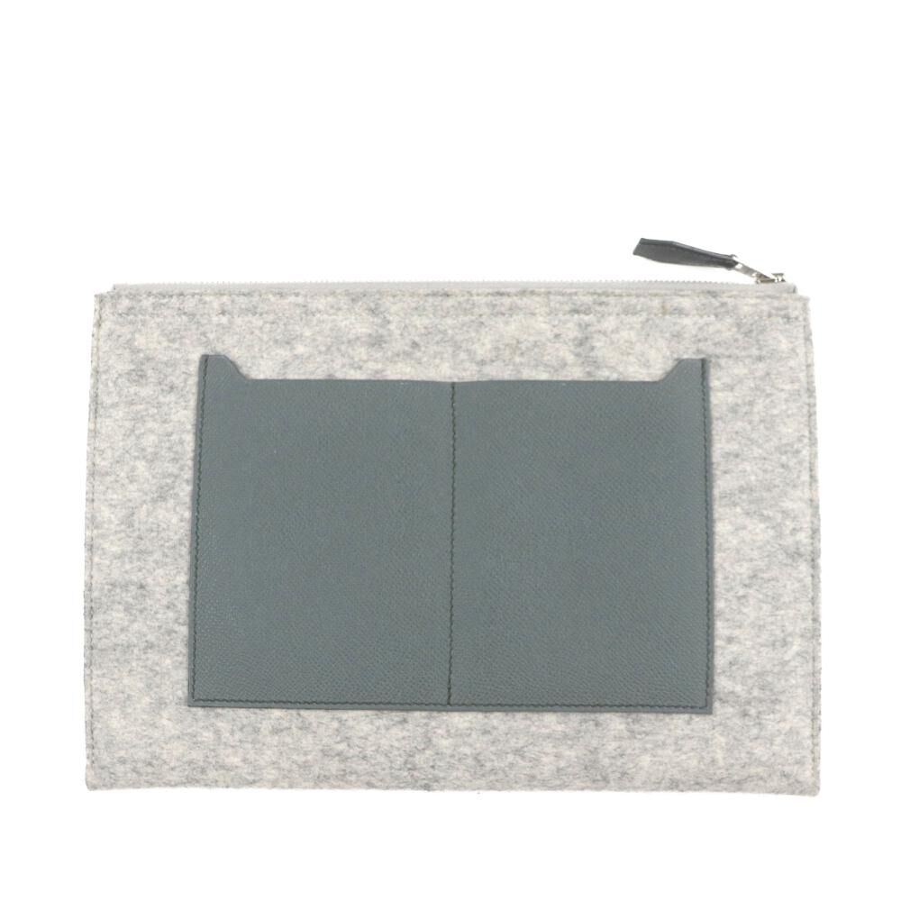 Herm&egrave;s Clutch