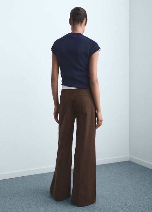 High-waisted wide-leg jeans