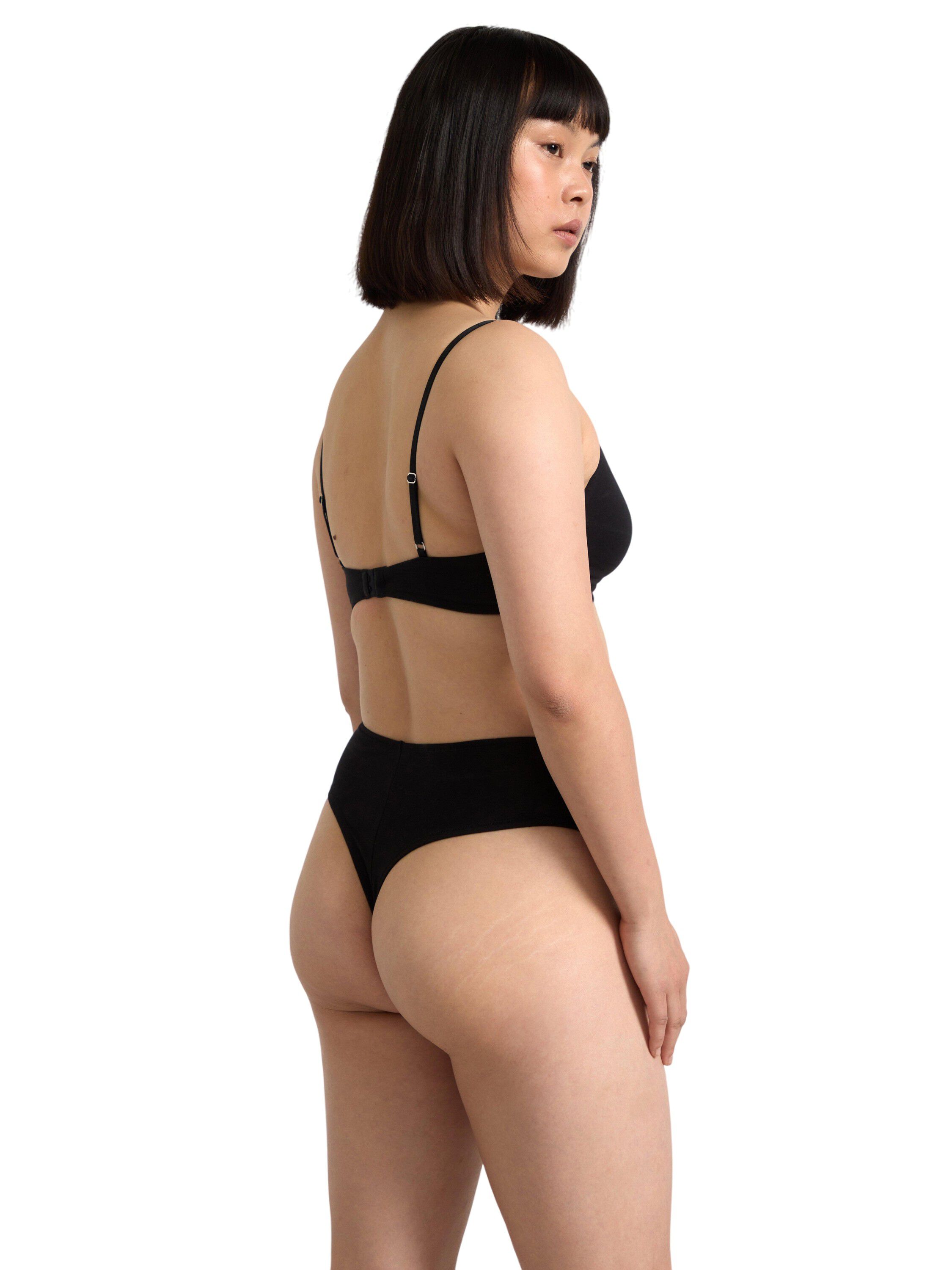 String med h&ouml;g midja