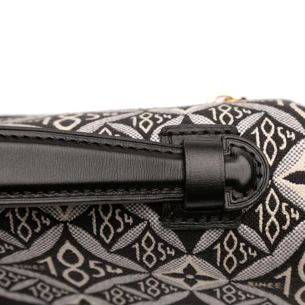 Louis Vuitton Pochette M&eacute;tis