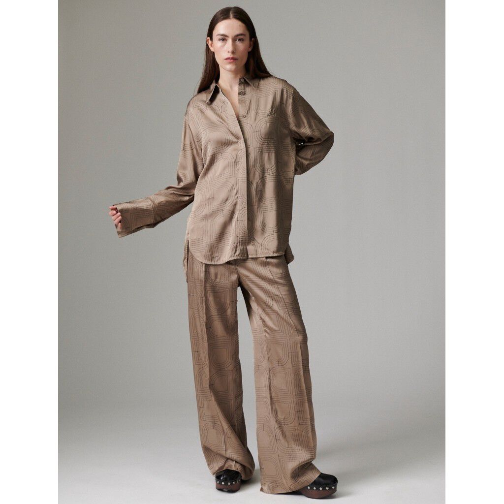 Stella- Fluid Viscose Stitch