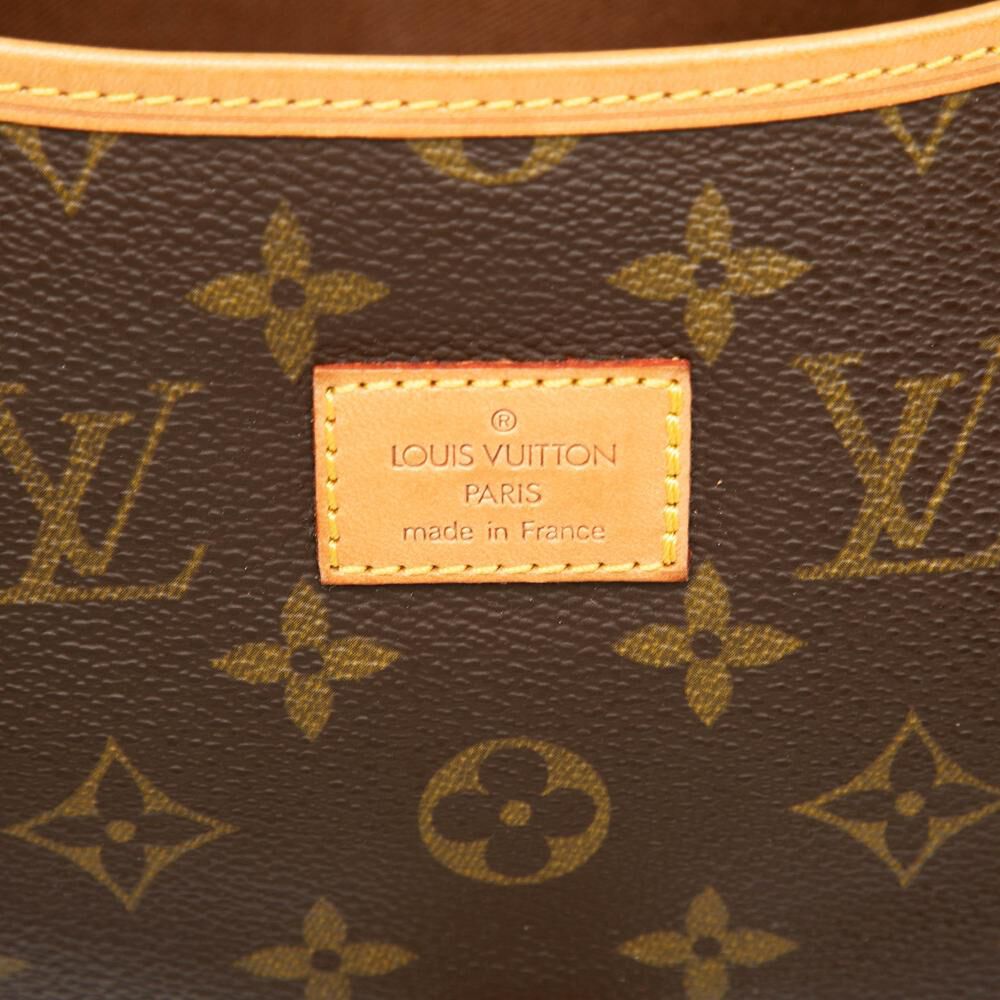 Louis Vuitton Saumur