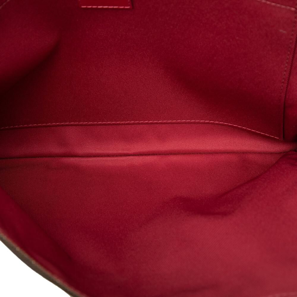 Louis Vuitton Clutch