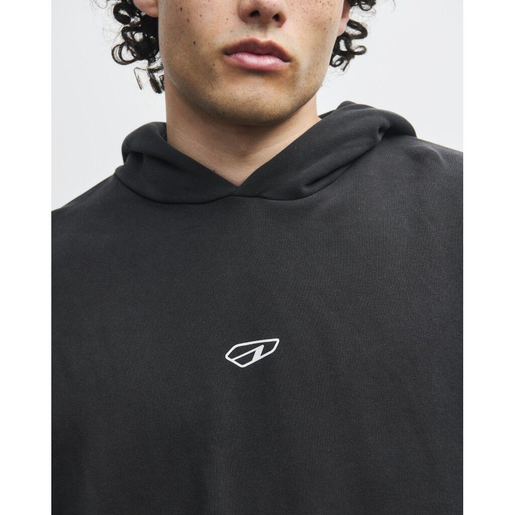Core Hoodie Black