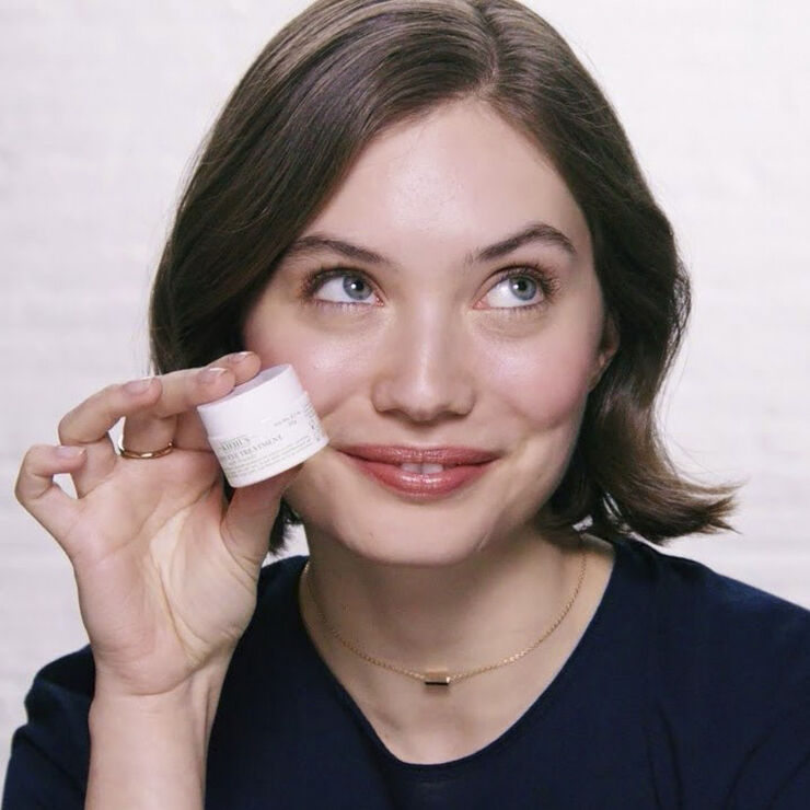 Creamy Eye Treatment with Avocado