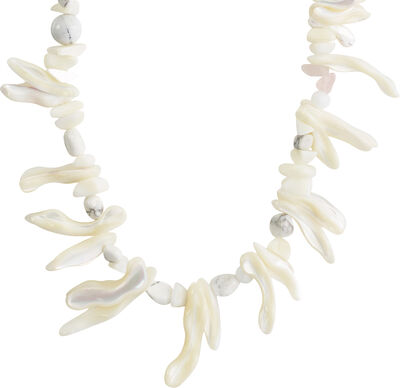 LIGHT seashell necklace white/silver-plated