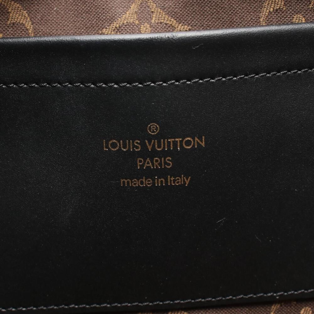 Louis Vuitton Crossbody Bag