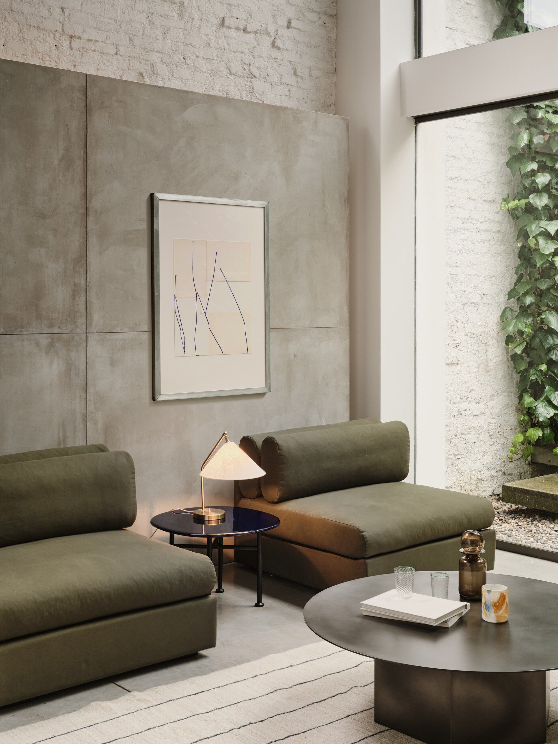 Gr�shoppa Table Lamp, Fabric Shade, EU (Base: Shiny Brass, Shade: Canv