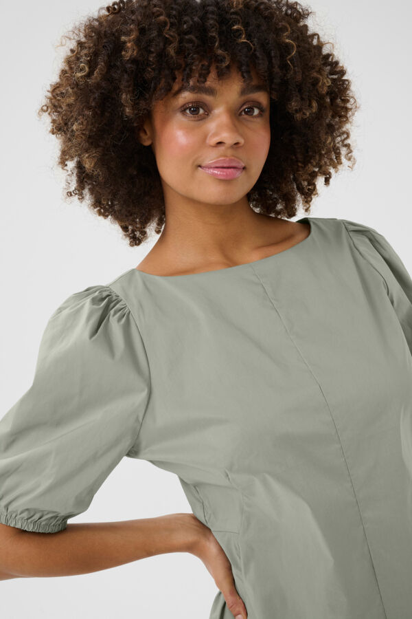 CUnovi Antoinett Dress