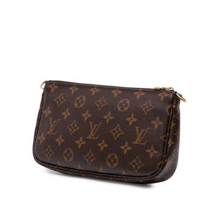 Louis Vuitton Pochette Accessoires