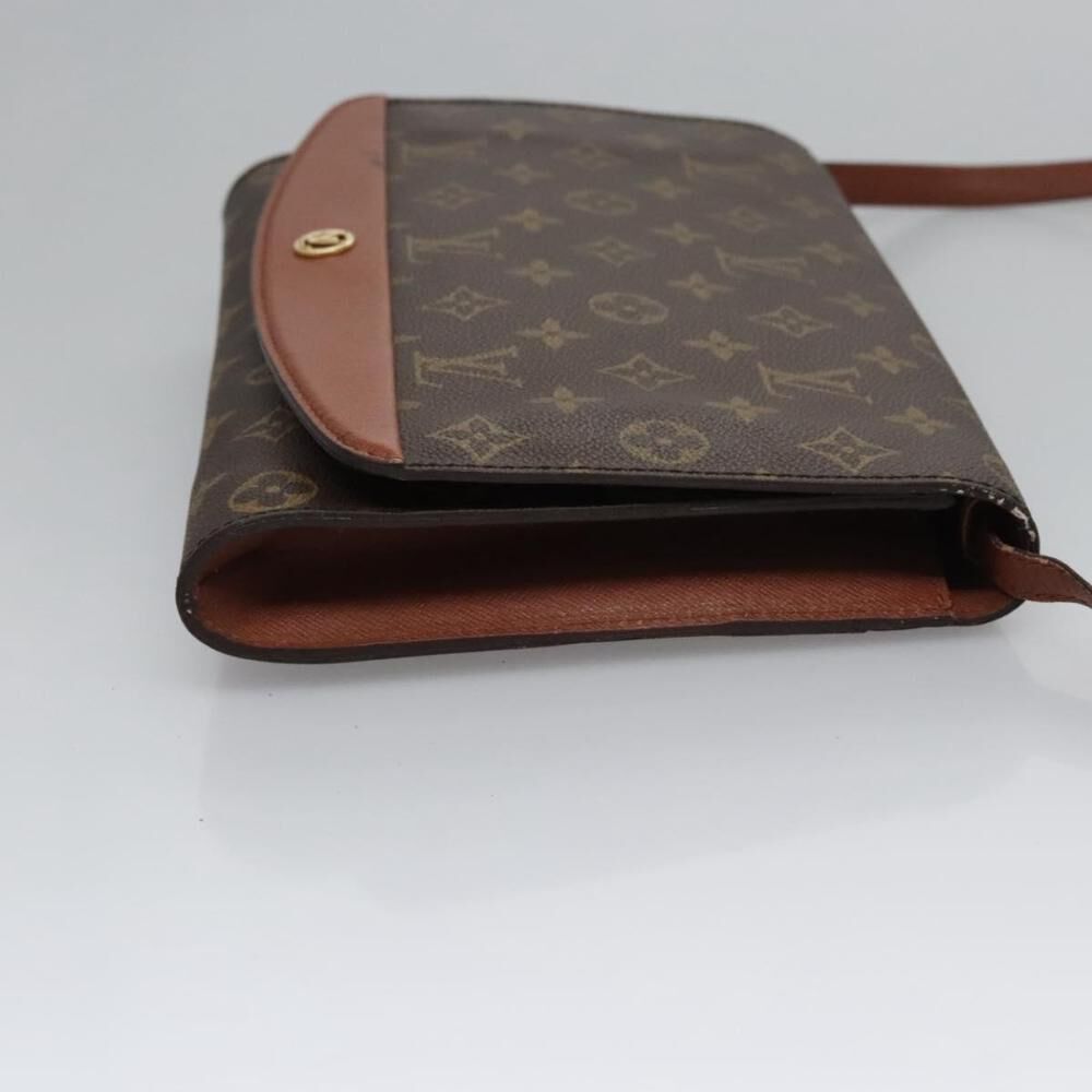 Louis Vuitton Shoulder Bags