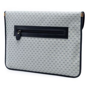 Gucci Clutch