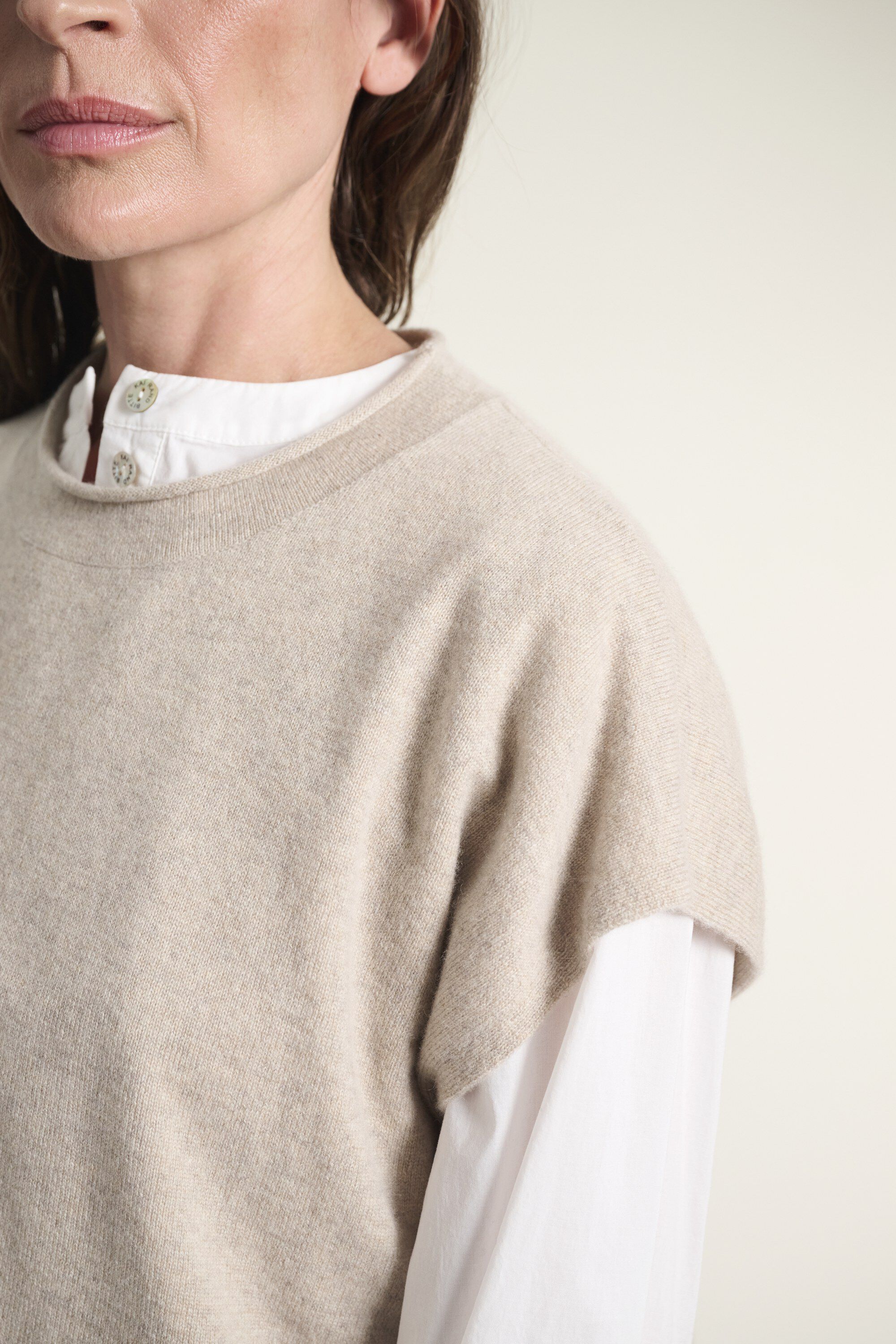 Kumo cashmere &aelig;rmel&oslash;s bluse