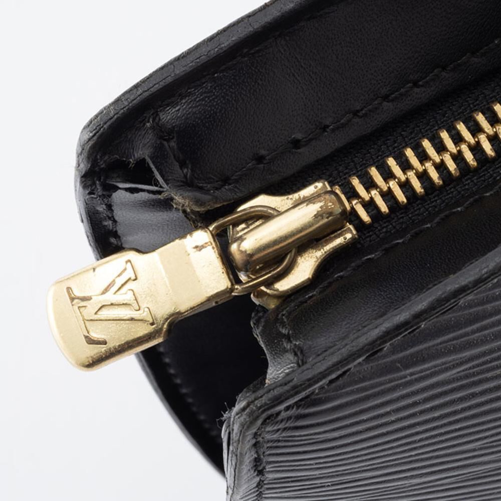Louis Vuitton Saint Jacques