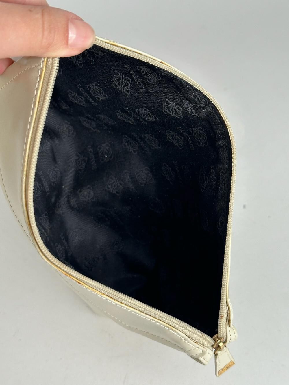 Loewe Pouch