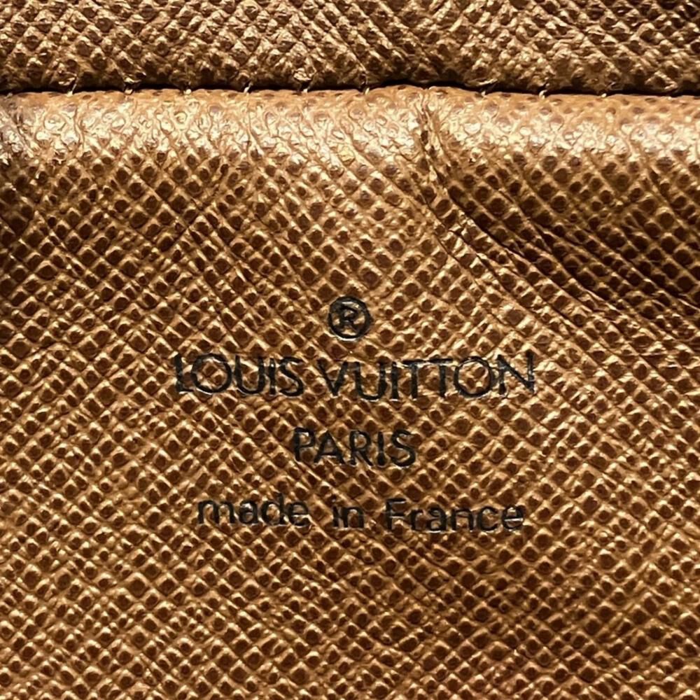 Louis Vuitton Shoulder Bags