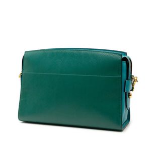 Prada Esplanade