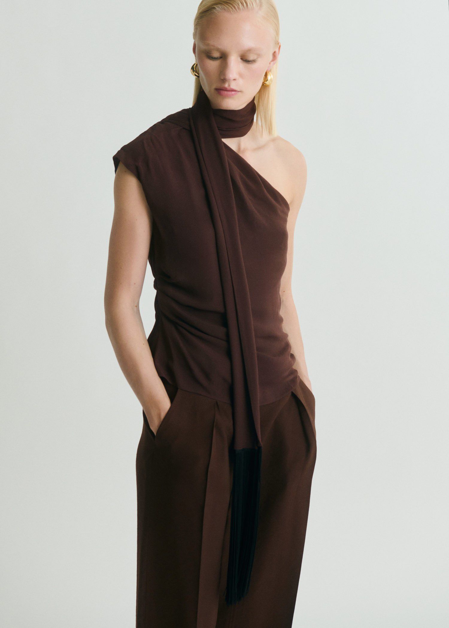 Pleat detail trousers