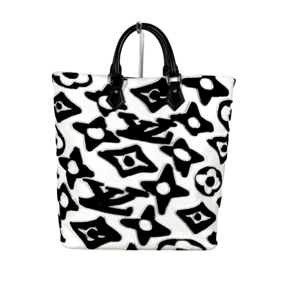 Louis Vuitton Tote