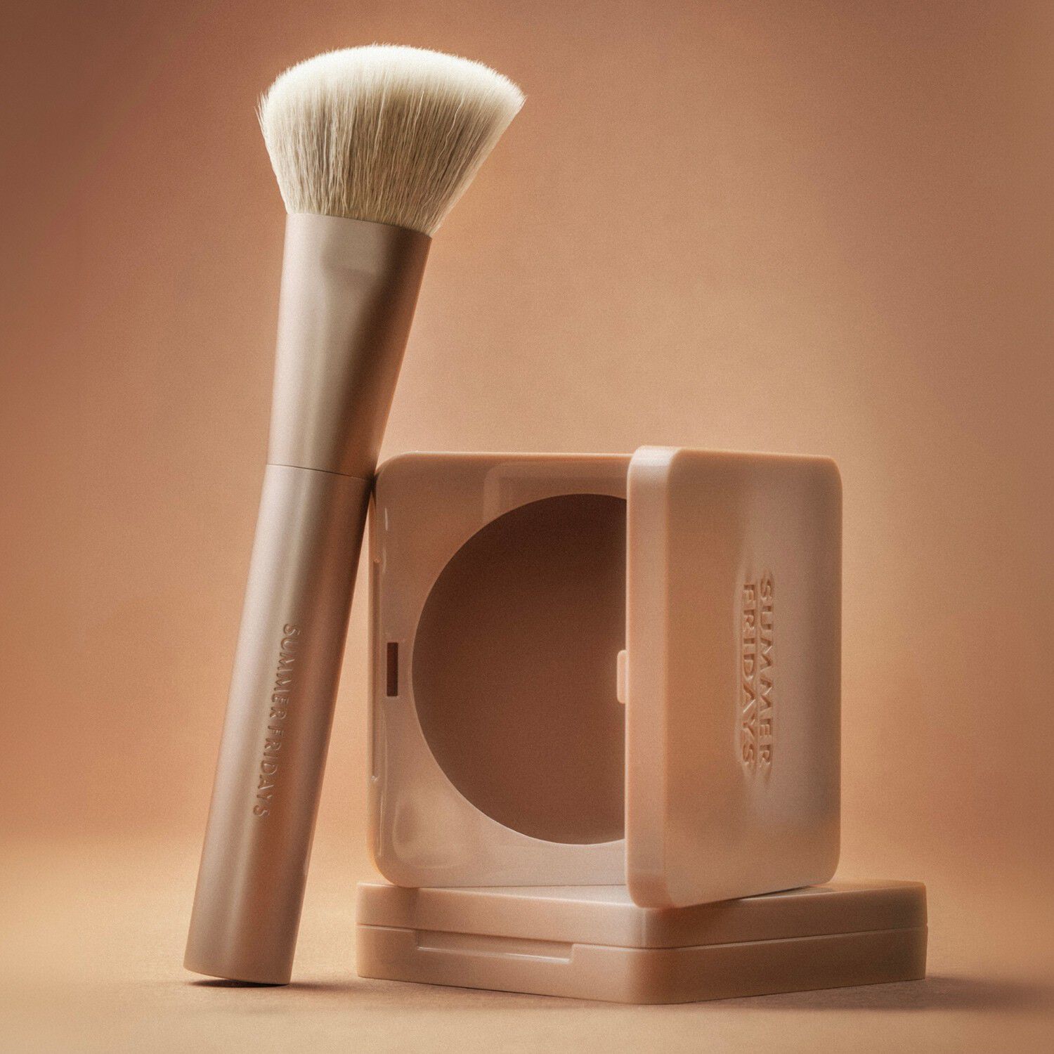 The bronzer brush - Borste f&ouml;r bronzer-balsam