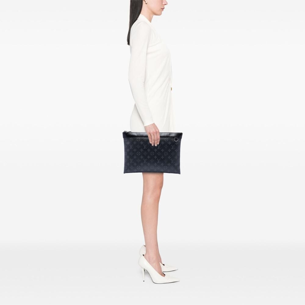 Louis Vuitton Clutch
