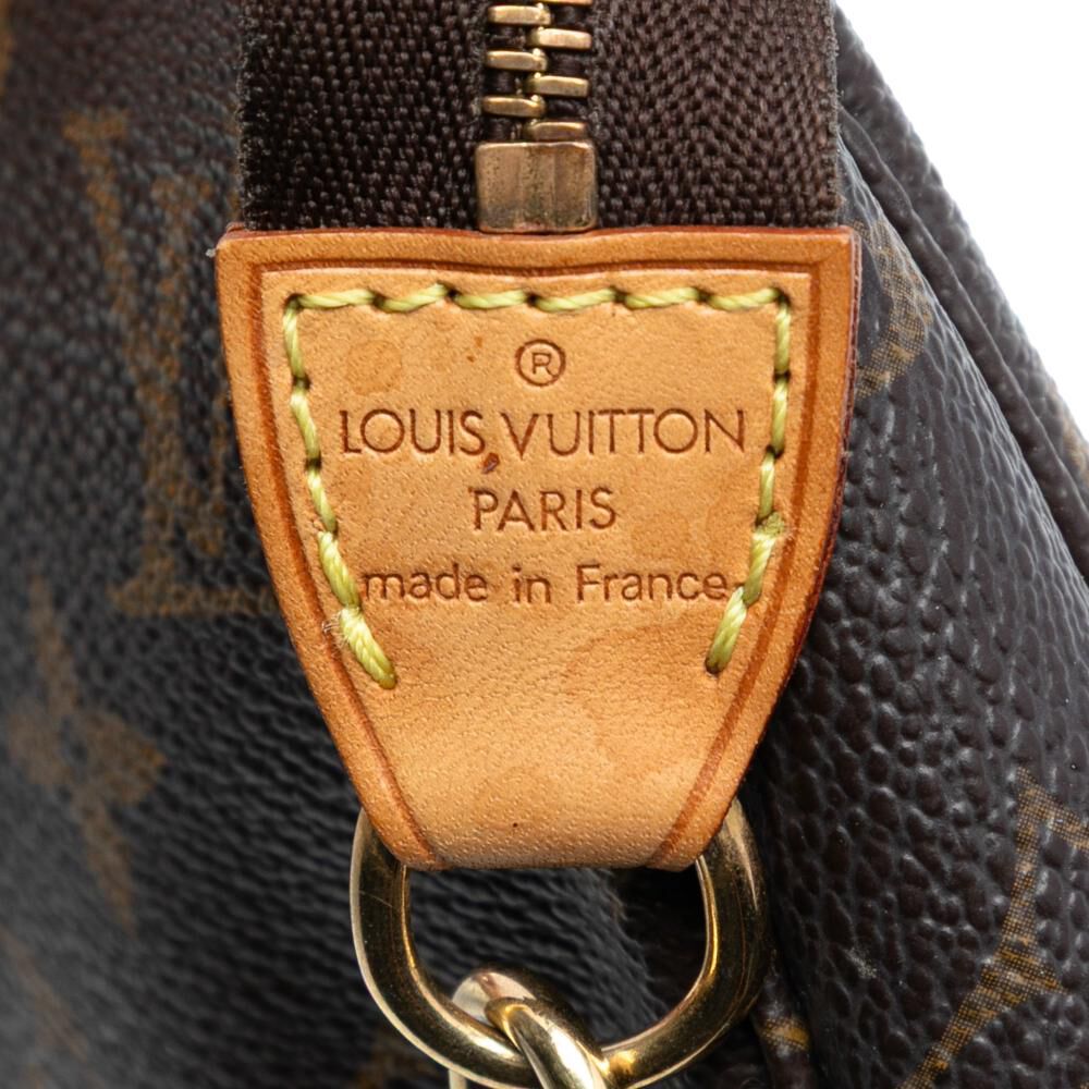 Louis Vuitton Pochette Accessoires