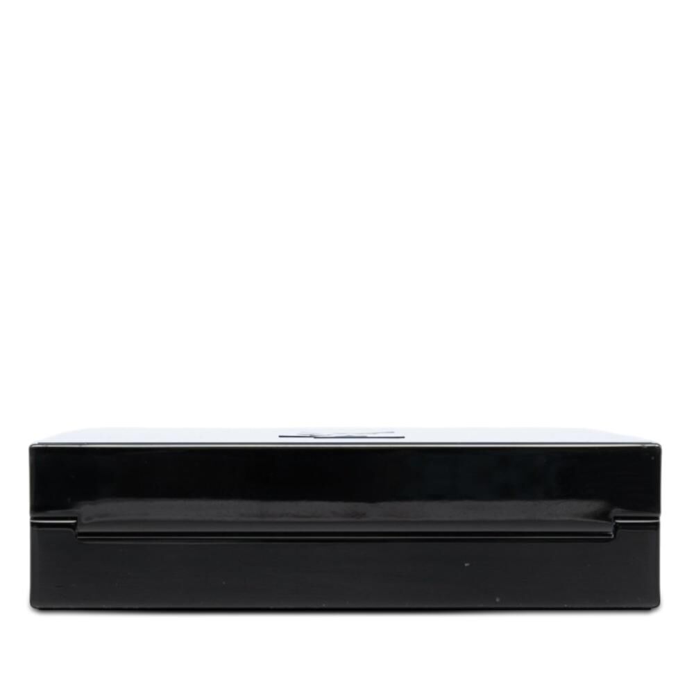 Yves Saint Laurent Clutch