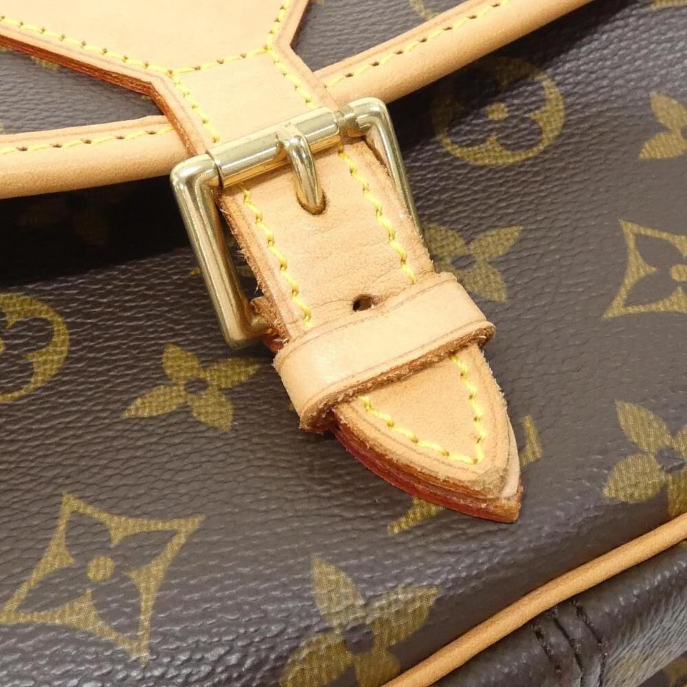 Louis Vuitton Shoulder Bags