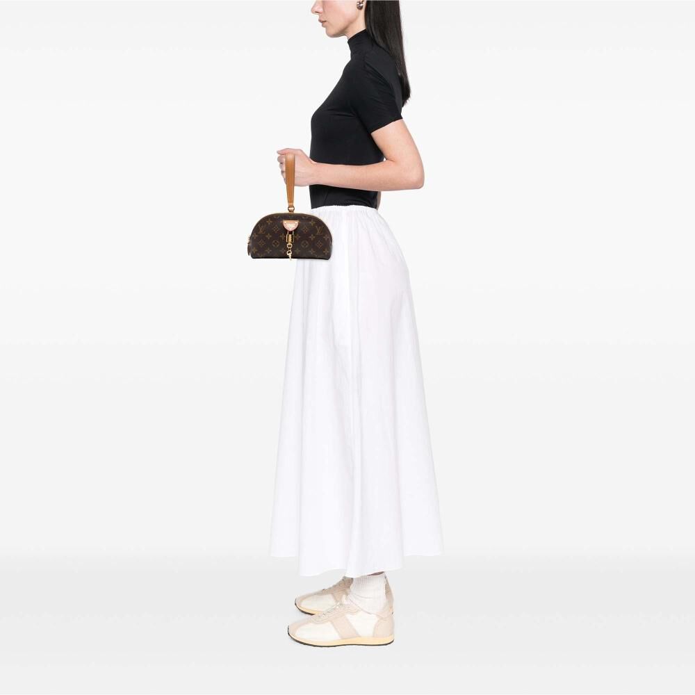Louis Vuitton Clutch
