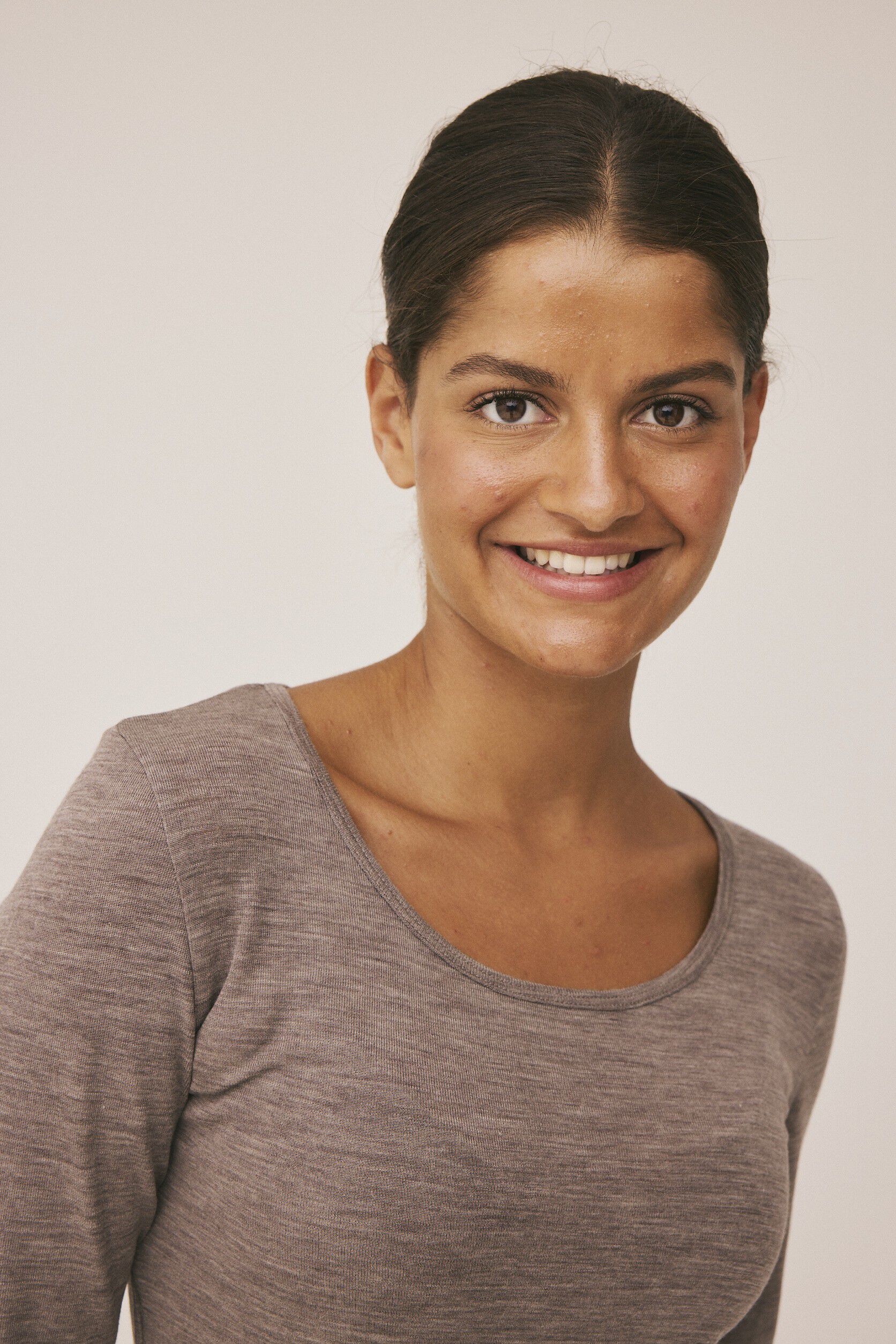 Celia 3 - 100% RWS Merino Wool