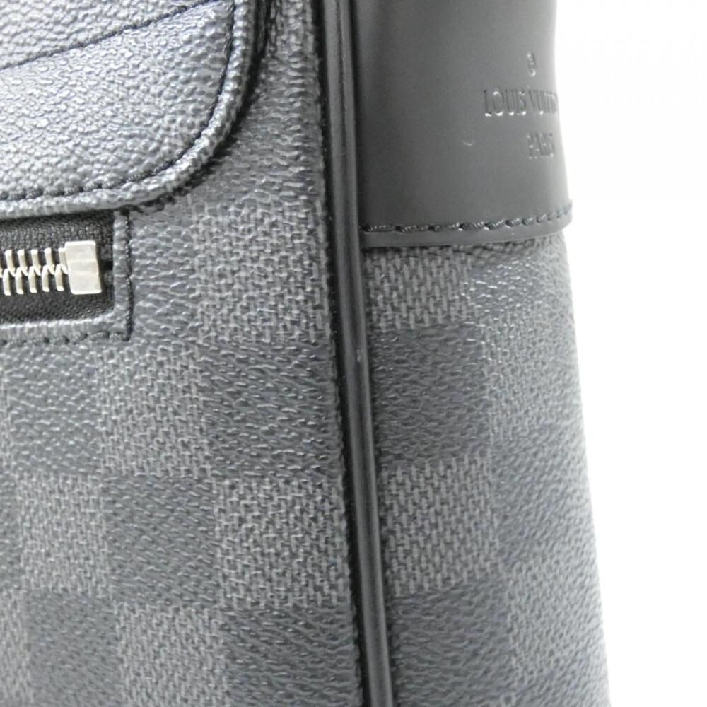 Louis Vuitton District