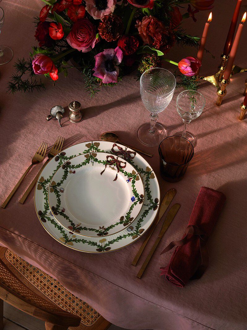 Star Fluted Christmas 22 cm tallrik