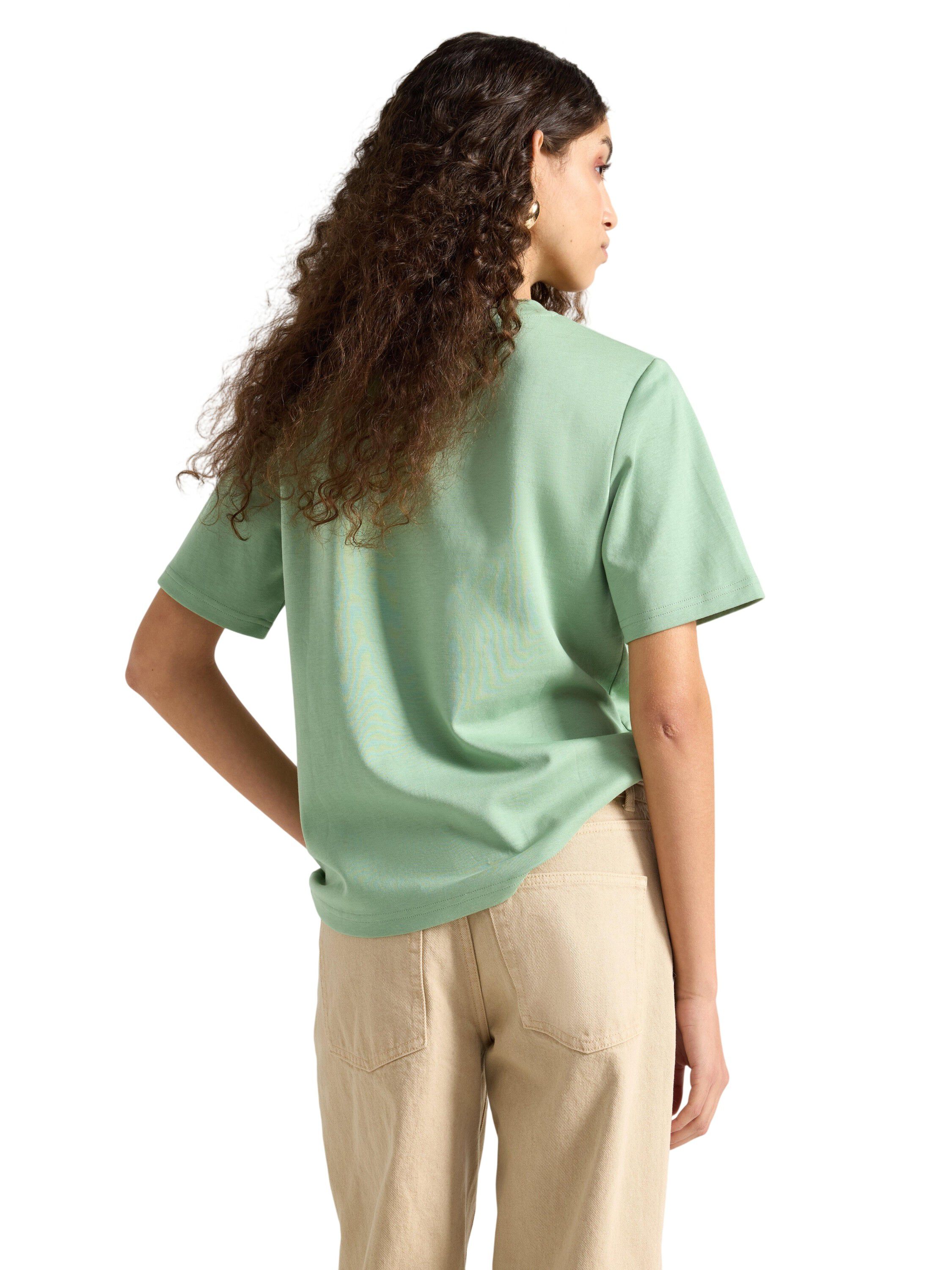 Kort&auml;rmad t-shirt i en n&aring;got krafti