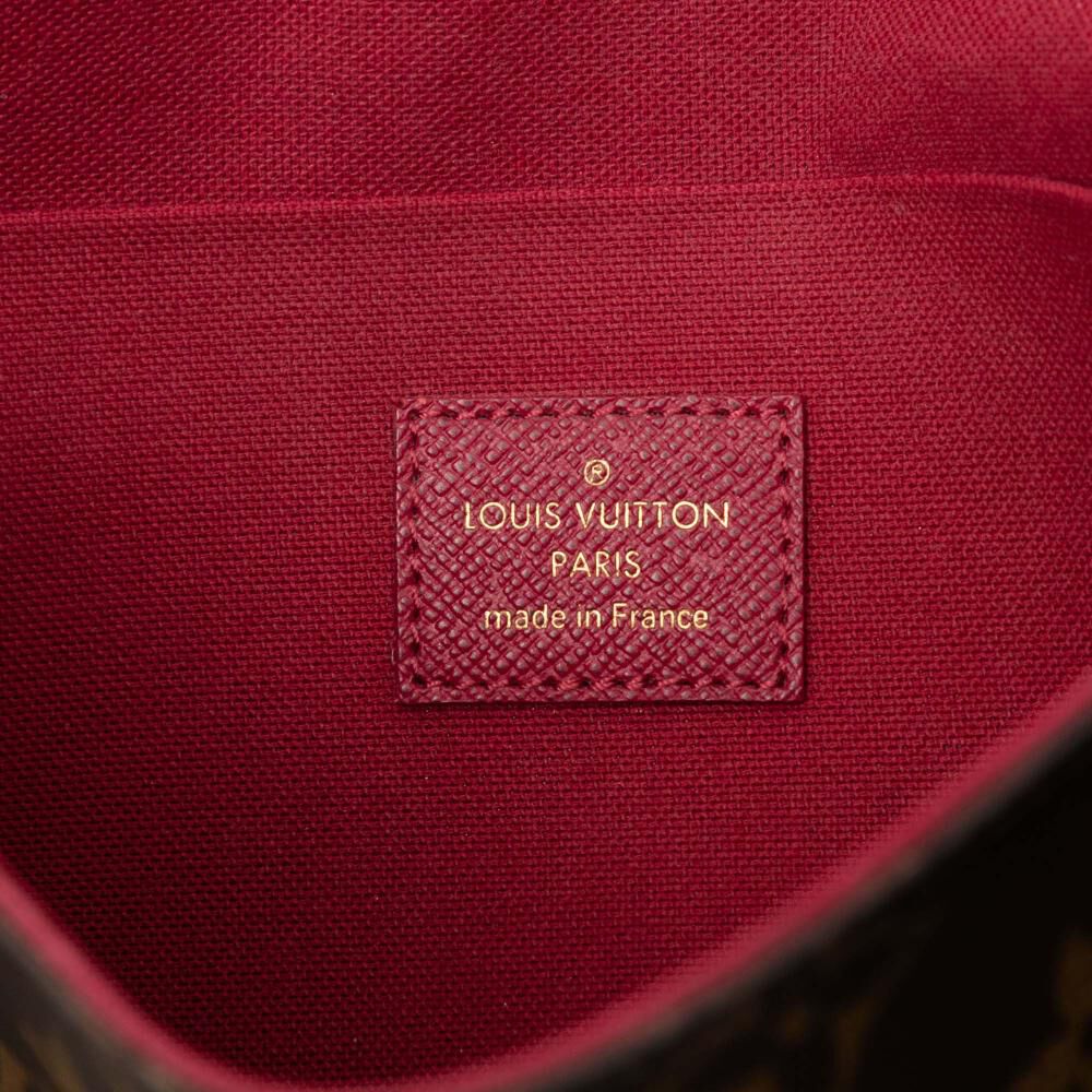 Louis Vuitton Shoulder Bags