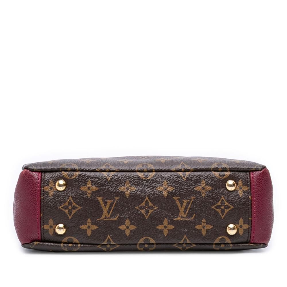 Louis Vuitton Pallas