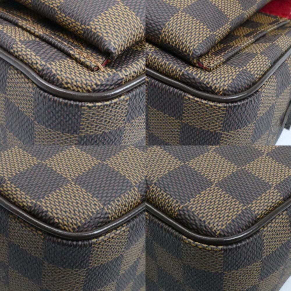 Louis Vuitton Shoulder Bags