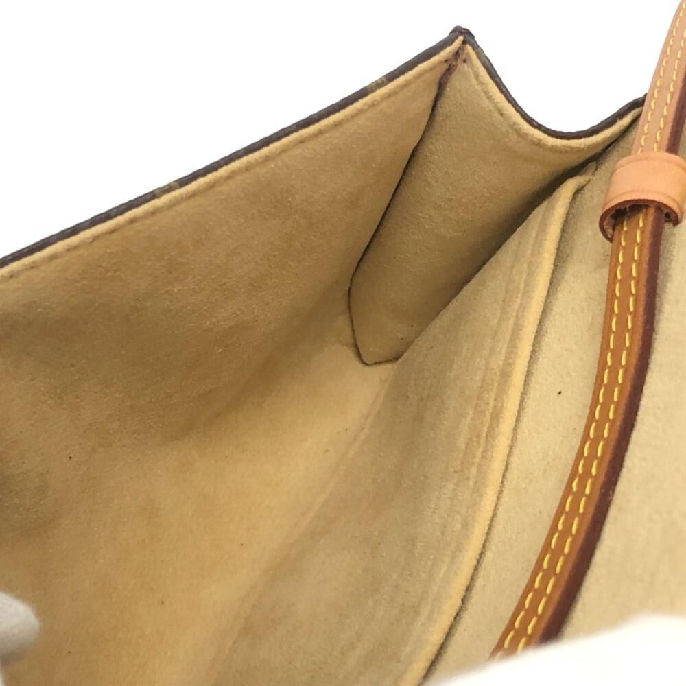 Louis Vuitton Twin Pochette