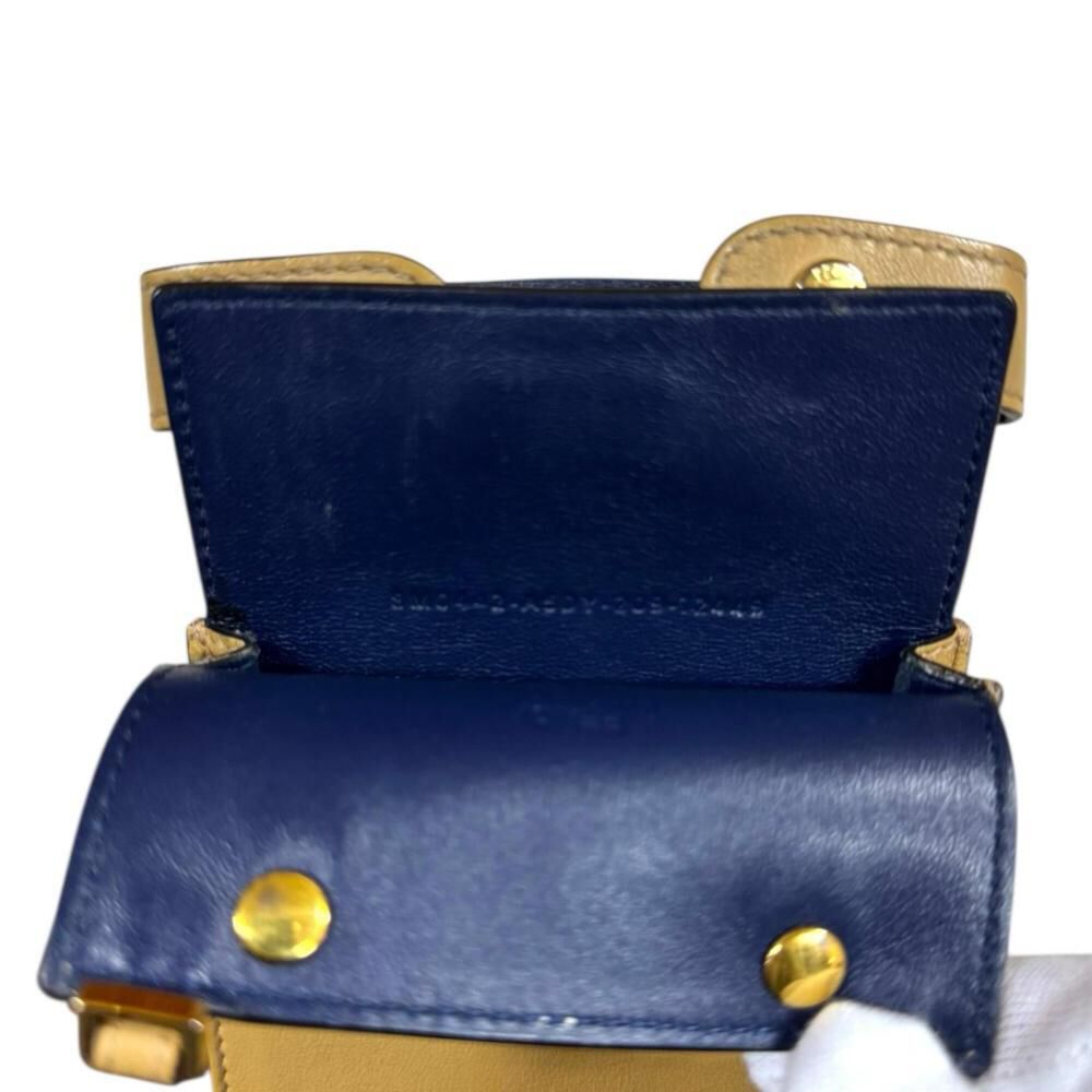 Fendi Peekaboo