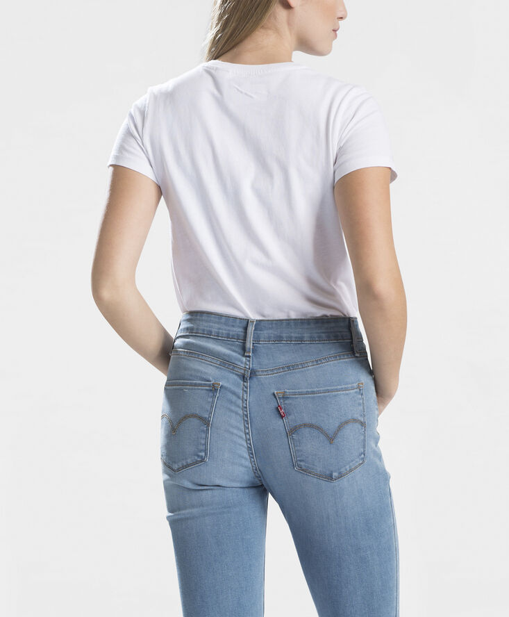 Perfect white t-shirt