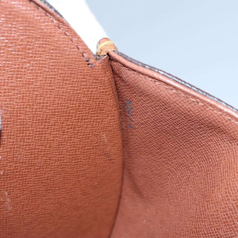 Louis Vuitton Shoulder Bags