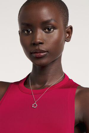 CRISHLA Crystal Magnolia Hoop Penda