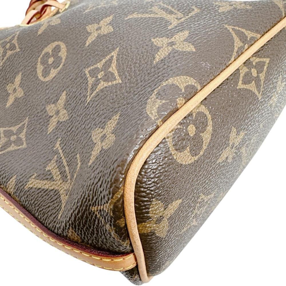 Louis Vuitton Bucket Bag