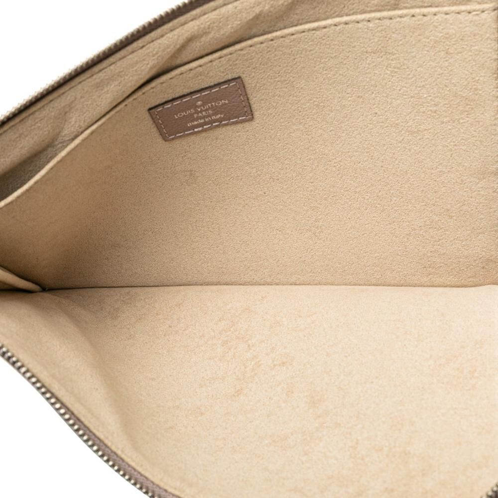 Louis Vuitton Clutch