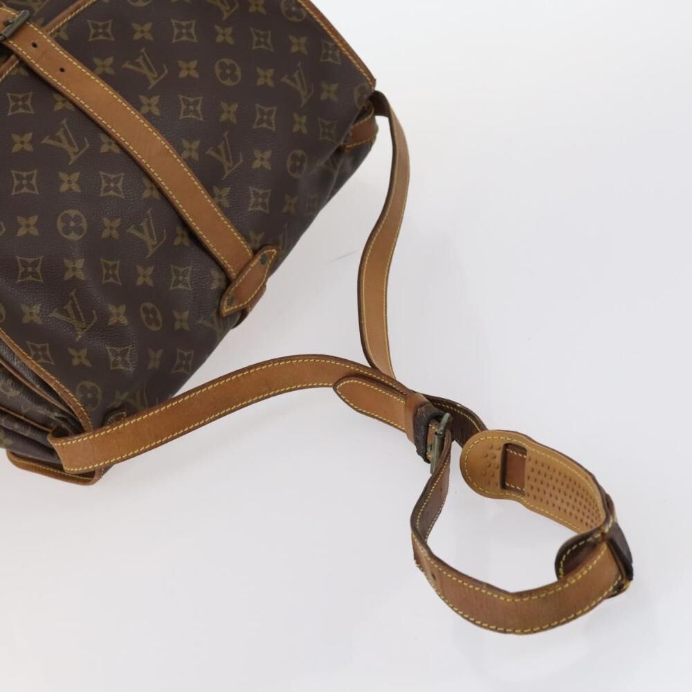 Louis Vuitton Saumur