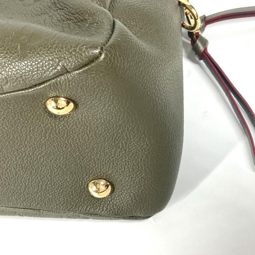 Louis Vuitton Shoulder Bags
