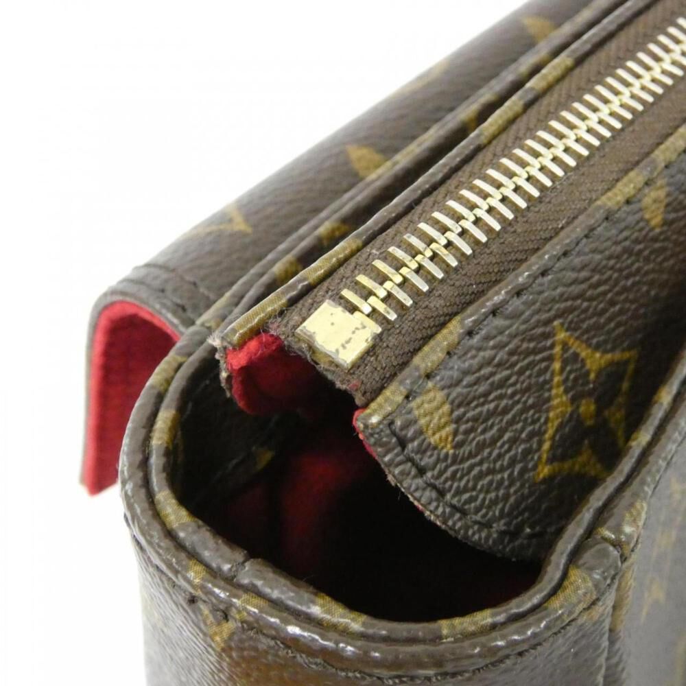 Louis Vuitton Shoulder Bags