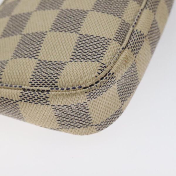 Louis Vuitton Pochette Accessoires